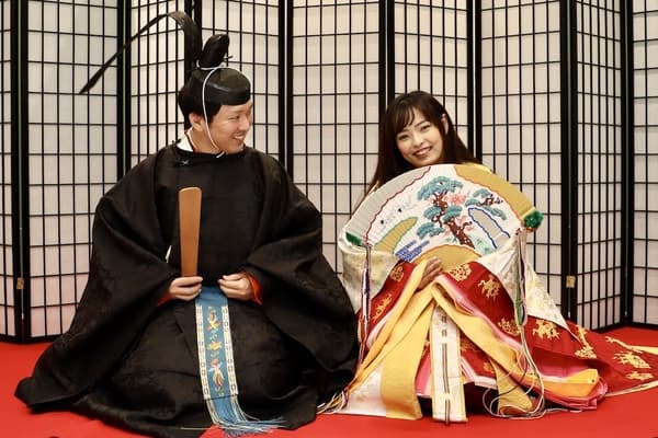 [Heian Costume Activity] Transform Yourself Into a Heian Aristocrat in Tokyo! All-You-Can-Take Photos (Pair Plan)