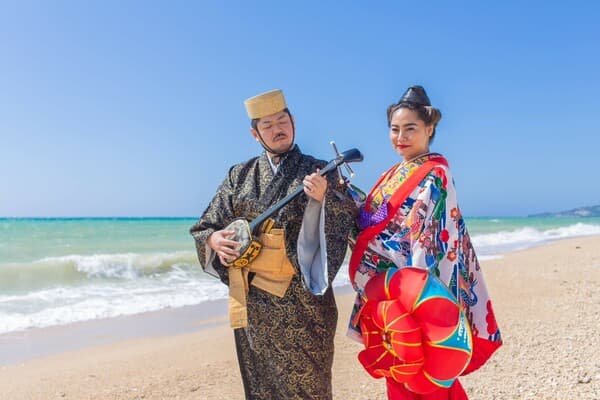 Wedding Plan (Pair): An Unforgettable Ryukyuan Traditional Costume Experience With Your Special Person!
