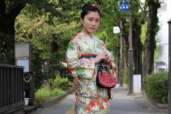 [Kofu Kofu] Complete Kimono Rental Plan (Dressing Included) - Fukuoka