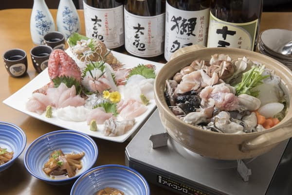 A Meal Course That Includes Anko Nabe (Monkfish Hot Pot) + Optional Monkfish Cutting Show