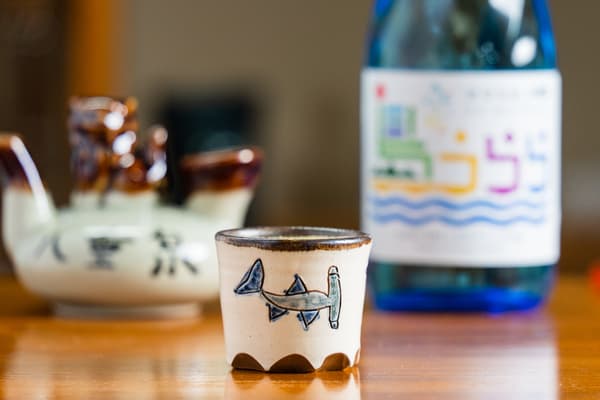 Try Traditional Weaving and Enjoy an Awamori Tasting at a Long-Established Brewery, Yaesen Shuzo! Travel in Comfort With This Chartered Taxi Plan