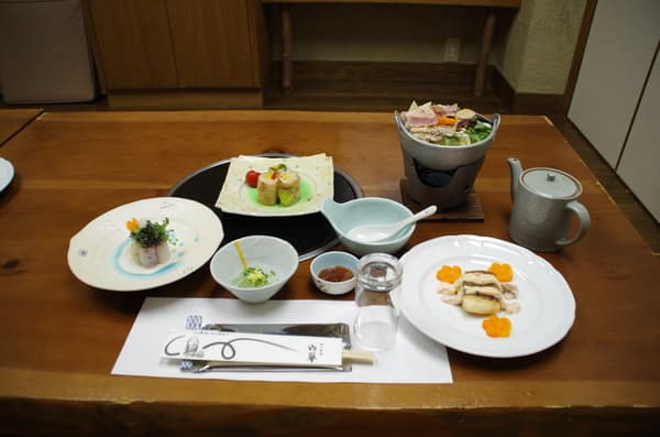 [Evening Plum Meal] Gozen meal plan using plums from Mito and local ingredients "Traditional Local Ibaraki Cuisine SANSUI"