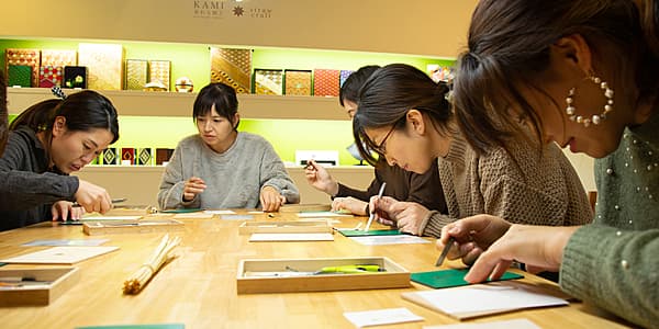 [Kinosaki Onsen] Kinosaki Straw Craft Workshop: Making accessories (brooches, pendants and hair ties)
