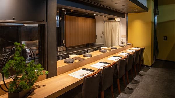 Enjoiy a Variety of Exquisite Sushi Carefully Handcrafted by Artisans - Seasonal Omakase Nigiri Course
