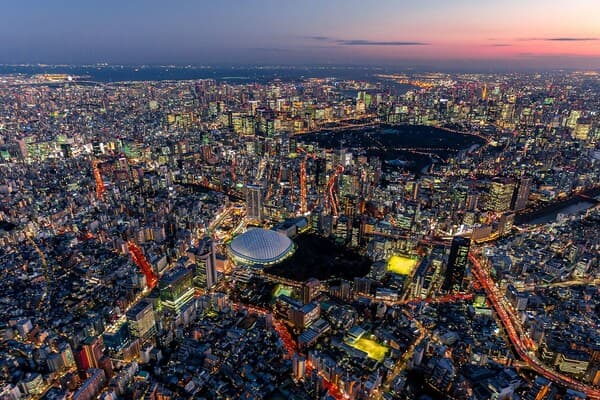 Enjoy the Sunset with a Nighttime Helicopter Cruise in Tokyo on a 5-Seater!