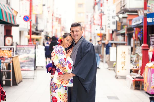 [Osaka Umeda Store] Walk around Umeda in Kimono! Kimono Rental, Hair Arrangement & Dressing Plan! Standard