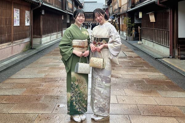 [Kimono Rental wargo, Kanazawa Korinbo Store] Kimono Rentals in Kanazawa! - Ishikawa