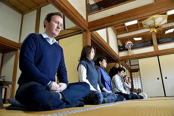Experience Zen art, Zen philosophy, and zazen at a Zen temple - Kamakura
