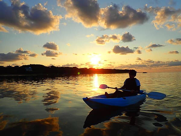 [Miyakojima] Choose an activity: Sunrise SUP or Canoeing! Refreshing Morning Experience