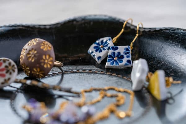 Create your own ceramic accessories