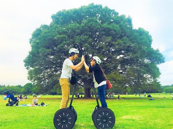 [30 Minutes From the City Center! Enjoy Showa Kinen Park] Experience the Seasonal Breeze with a Guided Segway Tour
