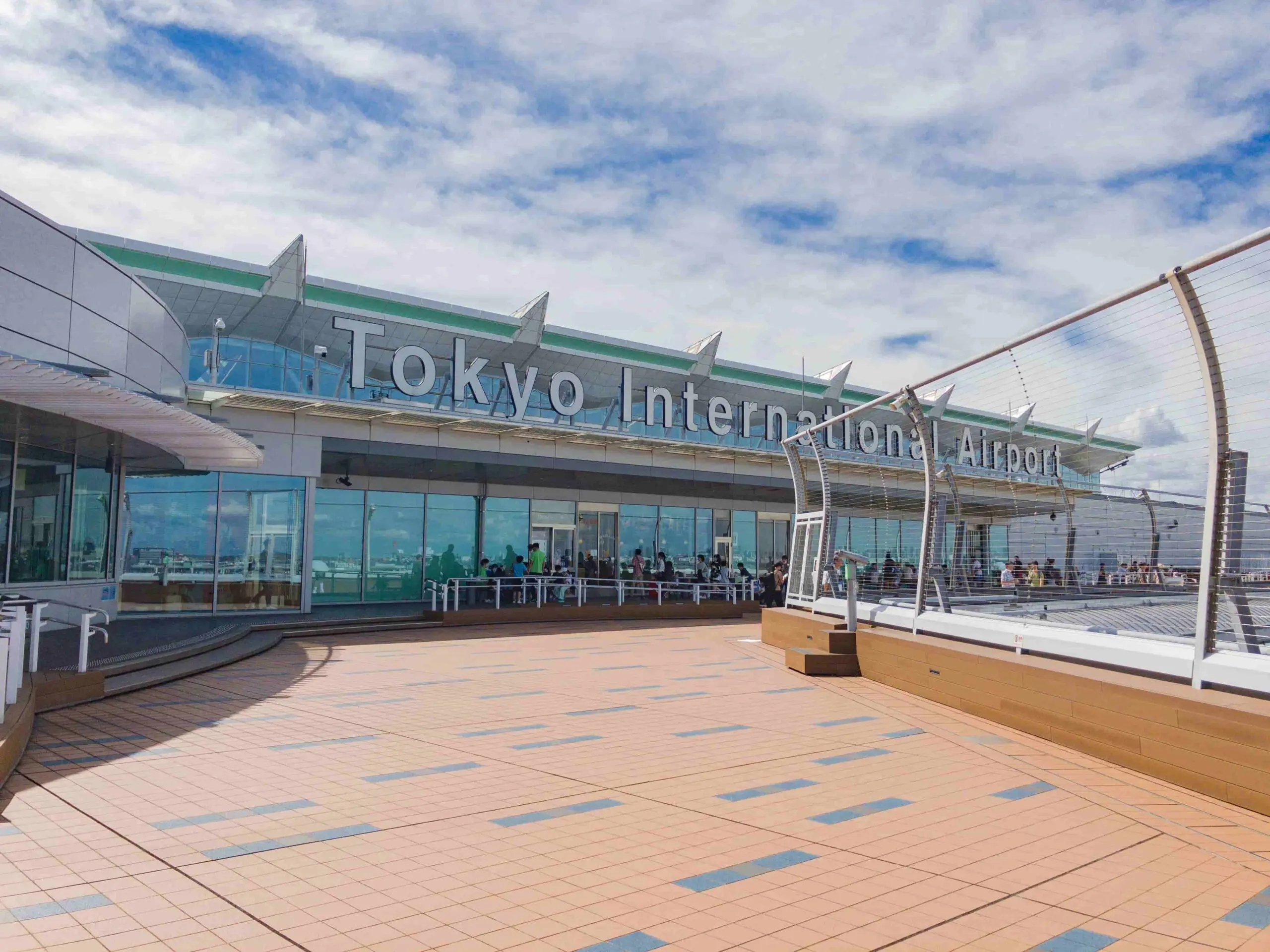 Navigating Haneda Airport Your Guide to Arrivals and Departures, Transits, Services, TaxFree